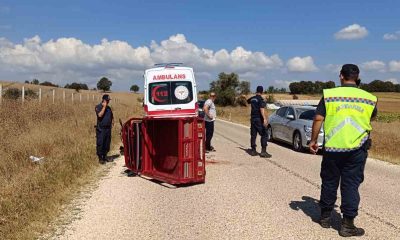 Bilecik’te elektrikli bisikletin devrilmesi sonucu 2 kişi yaralandı