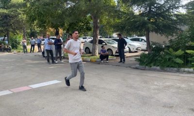 Koşarak geldikleri KPSS’ye saniyelerle yetiştiler