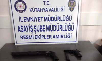 Eşini tehdit eden şahıstan pompalı tüfek ve kurusıkı tabanca ele geçirildi