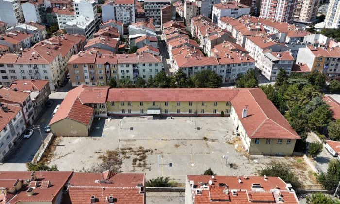 Eğitim Yuvasıydı Şimdi Uyuşturucu yuvası oldu