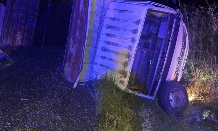 Kamyonet iki araçla çarpıştı: 1’i ağır 7 yaralı