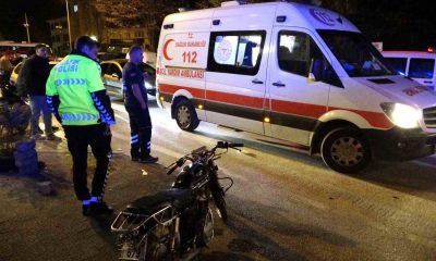 Kütahya’da otomobil ile motosiklet çarpıştı: 2 yaralı
