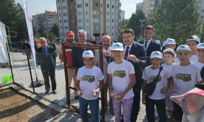 Kütahya’da ’Okuldaki çiftlik’ projesi ile hasat heyecanı yaşandı