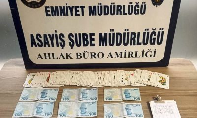 Kütahya’da kumar oynayan 4 kişiye 25 bin 700 TL para cezası