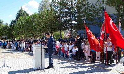 Hisarcık’ta İlköğretim Haftası kutlamaları