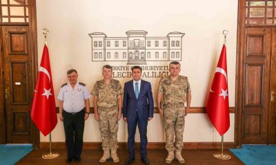 Korgeneral, Tanrıverdi’den Vali Aygöl’e ziyaret