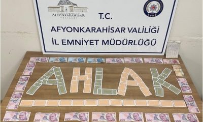 Kumar oynayan 8 kişiyi polis suçüstü yaptı