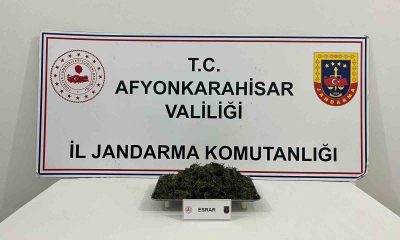 215 gram esrar ele geçirildi