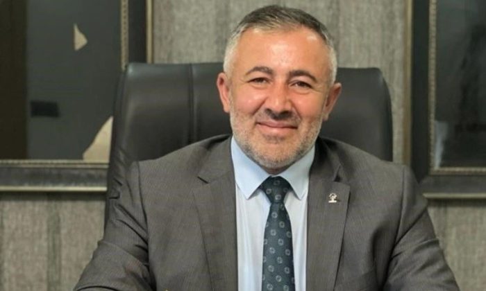 Başkan Yıldırım, Bilecik kent merkezinde pis kokuyu eleştirdi