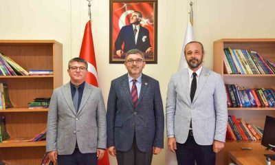 Doç. Dr. Yasin Acar göreve başladı