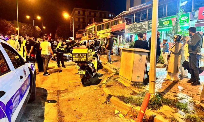 Bilecik’te kontrolden çıkan otomobil park halindeki 5 araca çarptı; 3 kişi yaralandı