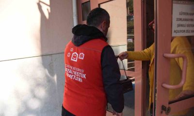 300’e yakın aileye bin liralık kırtasiye yardımı yapıldı