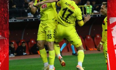 ES-ES Rakibini Yarım Düzine Golle yendi