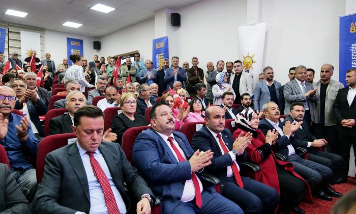 AK Parti Mihalıççık İlçe Kongresine yoğun ilgi
