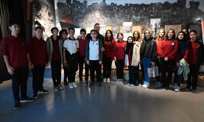 Fen Lisesi öğrencilerinden Anı Evi’ne uçurtmalı ziyaret