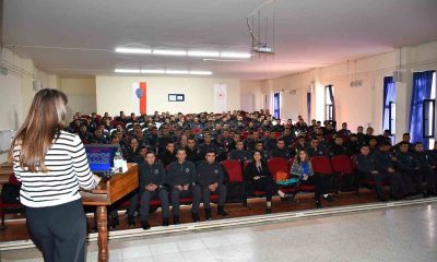 Polis adaylarına ‘Aile İçi İletişim ve Kadına Karşı Şiddetle Mücadele Eğitimi’ verildi