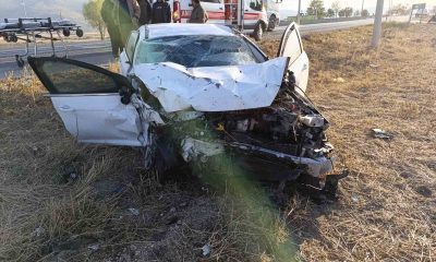 2 otomobilin çarpıştığı kazada 5 kişi yaralandı