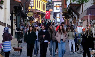 Yerli turistler Odunpazarı’nda yoğunluk oluşturdu