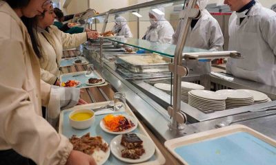 Anadolu Üniversitesi bin 100 öğrenciye ücretiz yemek bursu sağlıyor