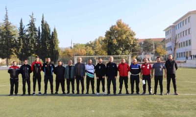 Belediye personelleri sağlıklı yaşam egzersizlerine devam ediyor