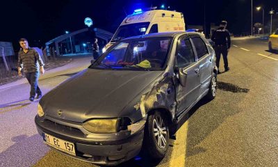 Bilecik’te kamyonet ile otomobil çarpıştı:1 yaralı