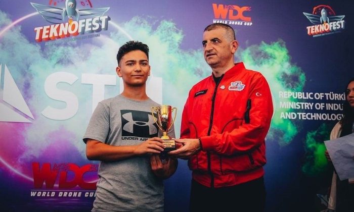 Kütahyalı milli sporcu Doruk Cengiz, Teknofest 2024’te ikincilik elde etti