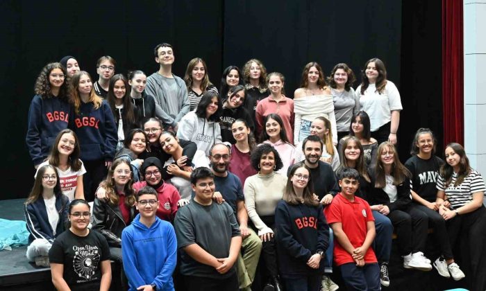 Bozüyük Belediyesi Gençlik Tiyatrosu çalışmalarına başladı