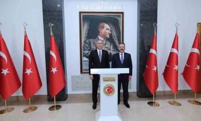 Bakan Yerlikaya, Eskişehir Valiliği’ni ziyaret etti