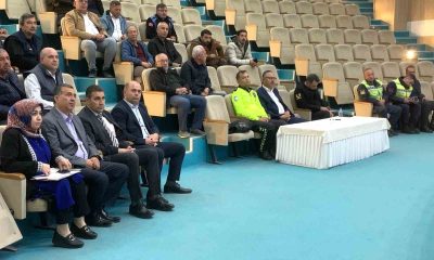 Servis şoförlerine eğitim verildi