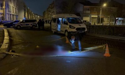 Husumetli 2 arkadaş arasında çıkan kavga kanlı bitti: 1 ağır yaralı