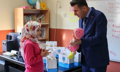 Elif Alpdemir İlkokulunda mutluluk dolu anlar