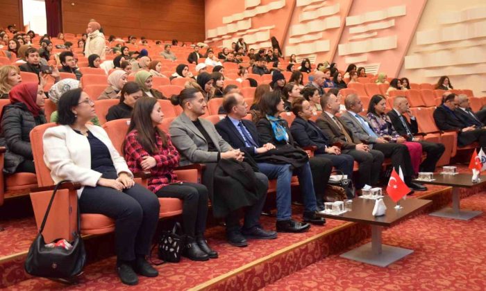 ESOGÜ Eğitim Fakültesi’nde Öğretmenler Günü kutlamaları devam ediyor