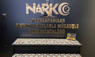 3 bin 346 adet uyuşturucu hapla yakalanan 2 kişi tutuklandı