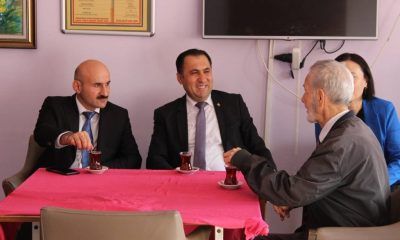 Huzurevi sakinleriyle kitap okudular