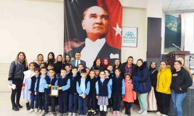 Sultandağlı velilerden Darüşşafaka’ya anlamlı bağış