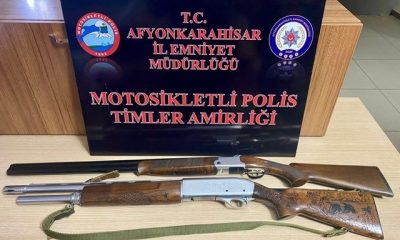 Polis şok uygulamada aranması olan 24 kişiyi yakaladı