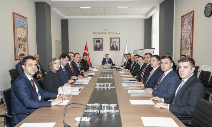 Kütahya’da ilçelerin ihtiyaçları değerlendirildi