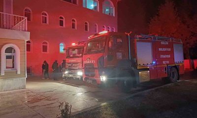 Kur’an kursunda çıkan yangında 2 öğrenci dumandan etkilendi