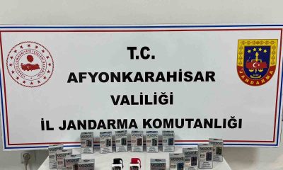Jandarma kaçak elektronik sigara ele geçirdi