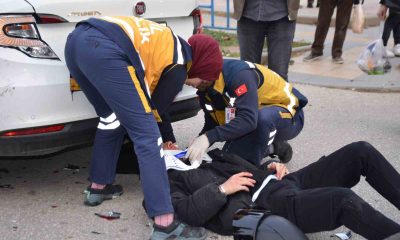 Otomobil ile motosikletin çarpışması sonucu 1 kişi yaralandı