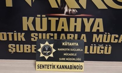 Kütahya’da bir araçta yapılan aramada 458 gram uyuşturucu ele geçirildi