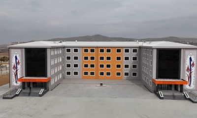 Dünya rekoru adayı dev çini