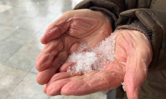 Eskişehir’de dolu yağışı etkili oldu