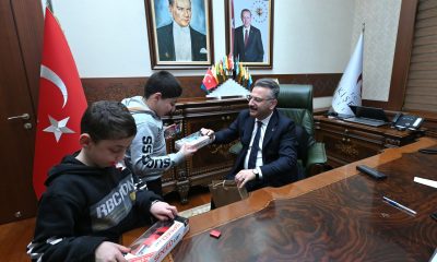 Vali Aksoy, zihinsel engelli çocukları makamında ağırladı