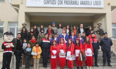 Lise öğrencilerine jandarma birimleri tanıtıldı