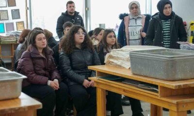 Kâğıt Geri Dönüşüm Atölyesi 50 üniversiteli genci ağırladı