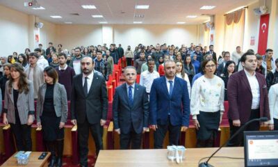 Bilecik’te “Türkiye Yüzyılı Vizyonuyla Kariyer Gelişiminde İletişim ve Dezenformasyonla Mücadele” semineri