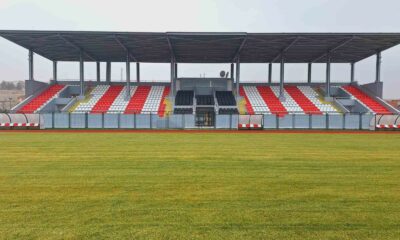 Tadilatı tamamlanan Bozüyük İlçe Stadı kapılarını açtı