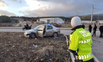 Kütahya’da o kavşakta yine kaza: 1 yaralı