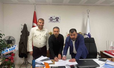 Afyonspor, Turan Saltuk ile sözleşme imzaladı